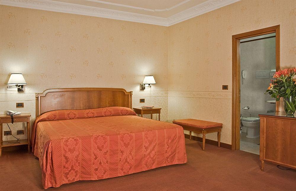 Strozzi Palace Hotel Флоренція Екстер'єр фото