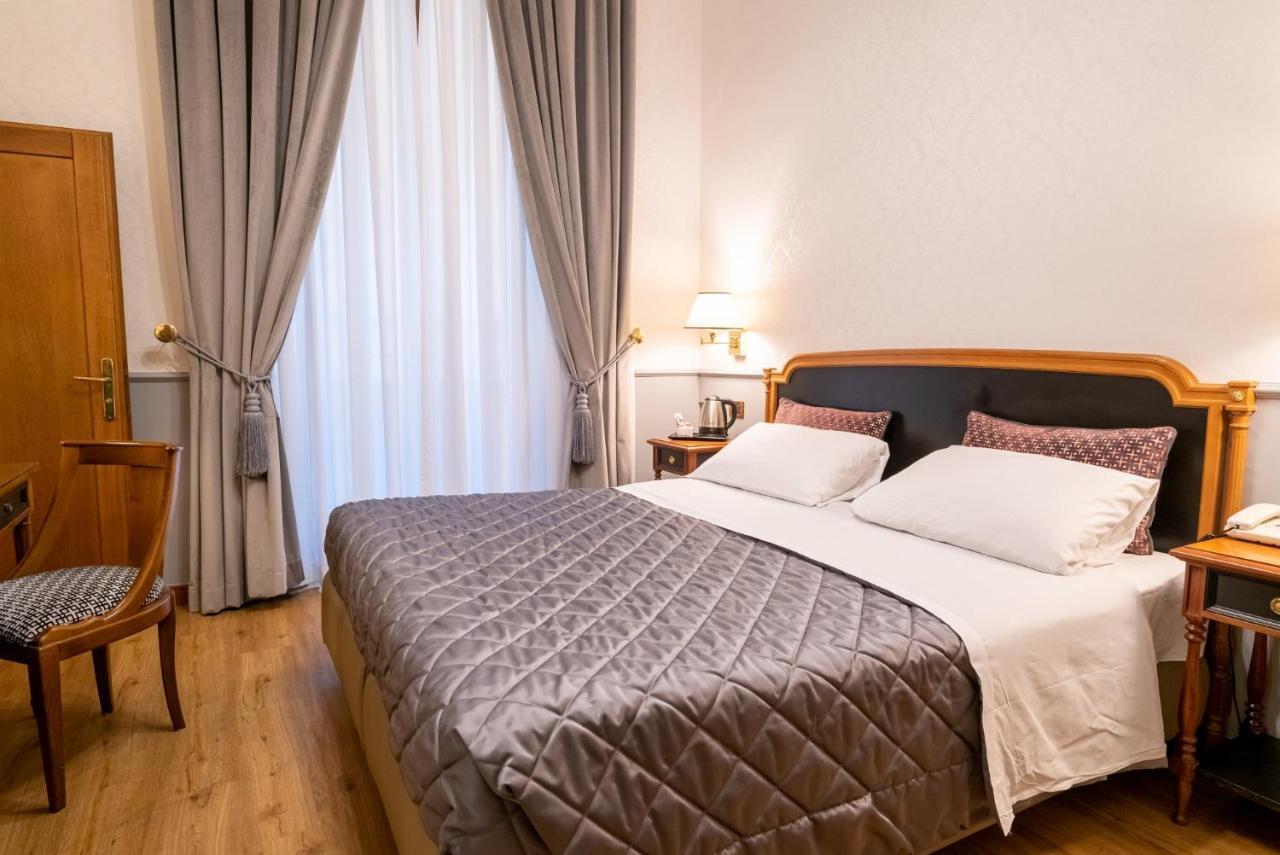 Strozzi Palace Hotel Флоренція Екстер'єр фото