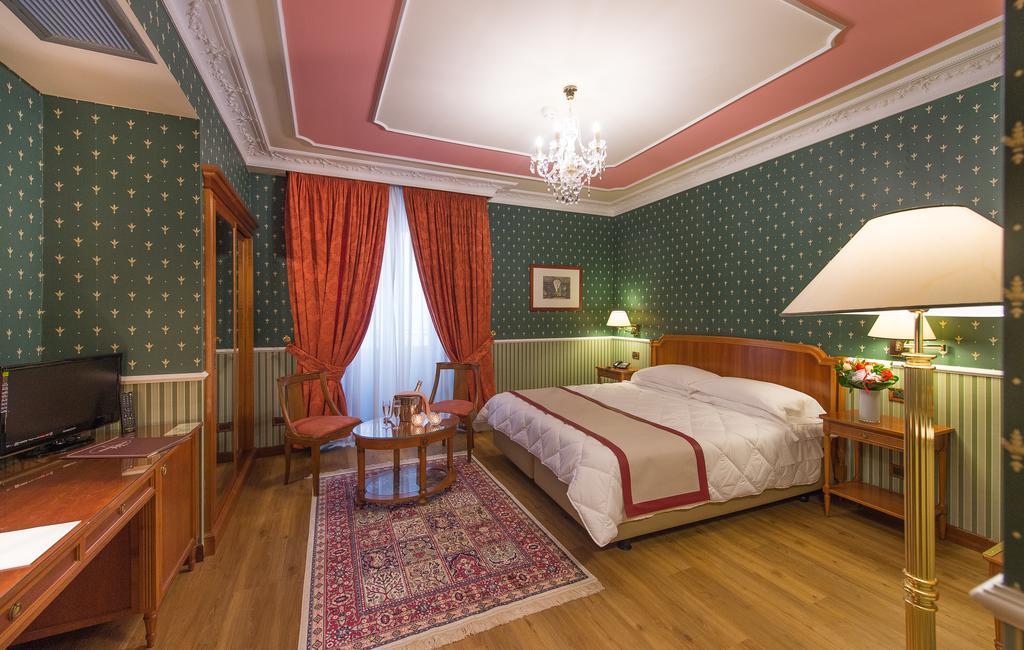 Strozzi Palace Hotel Флоренція Екстер'єр фото